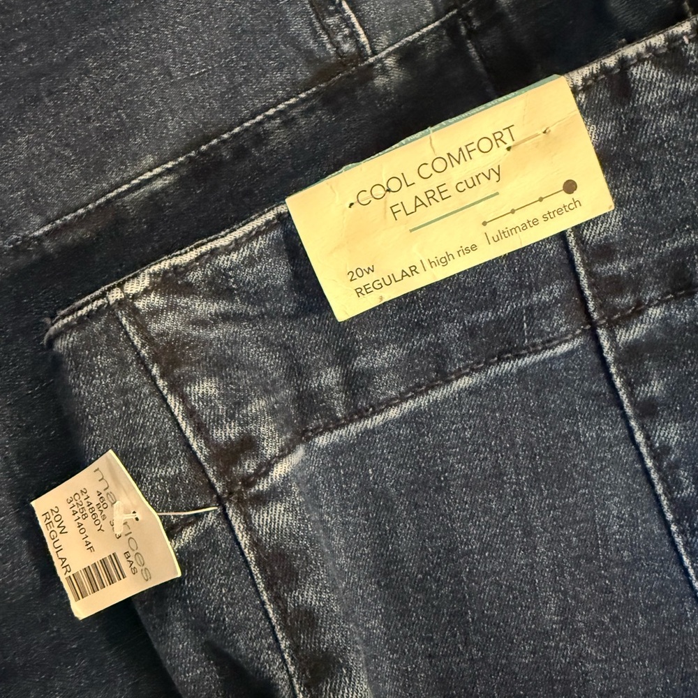 Maurices Dark Blue Flare Jeans - Picture 3 of 5